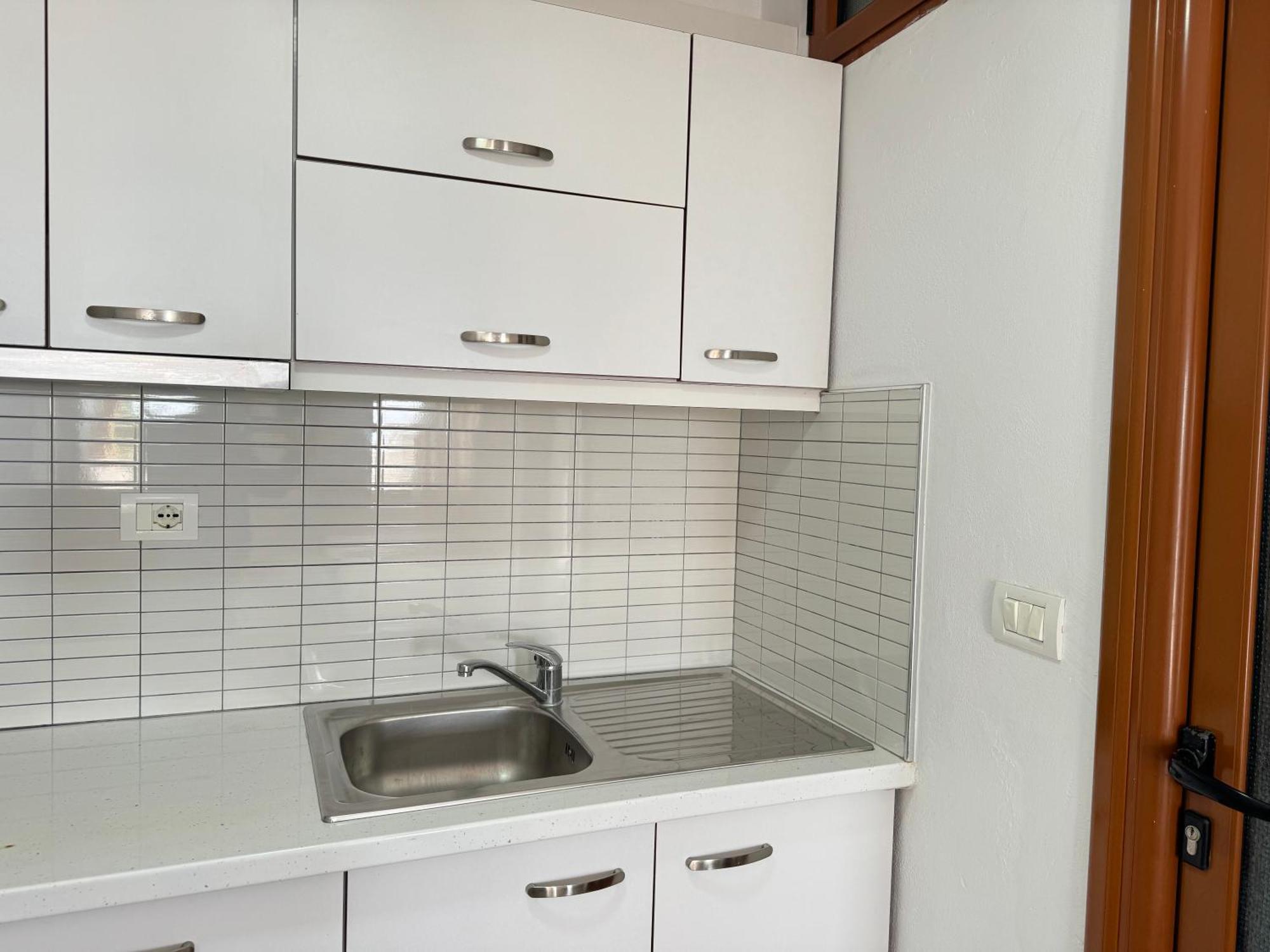 Ionian View B&B Himare Bilik gambar